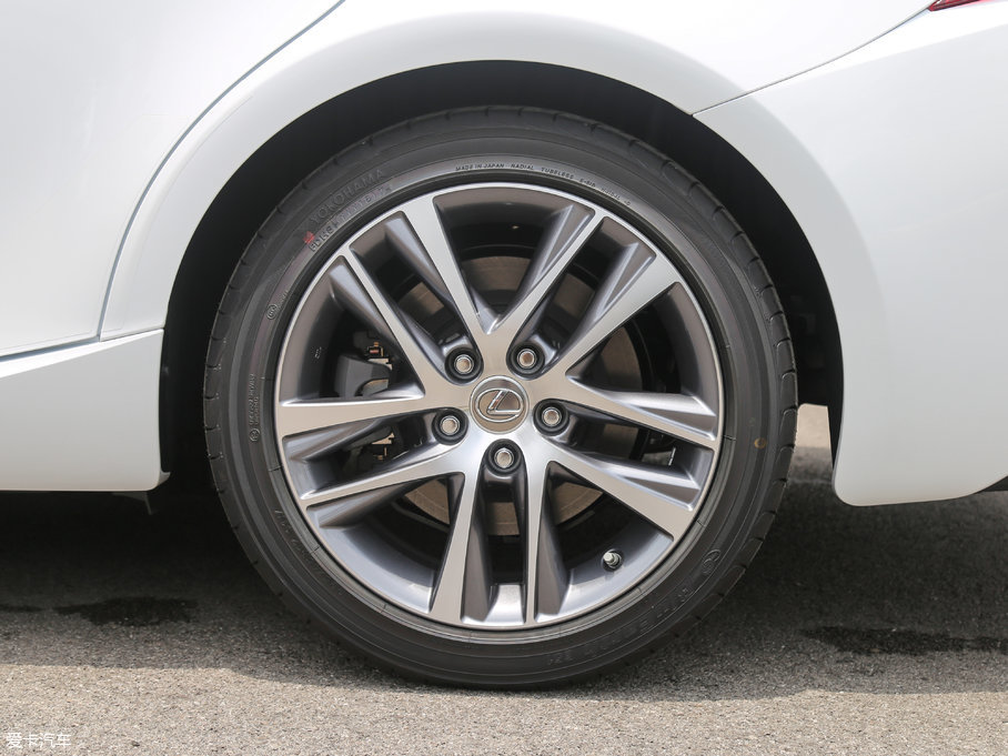 2017׿_˹IS 300 F SPORT