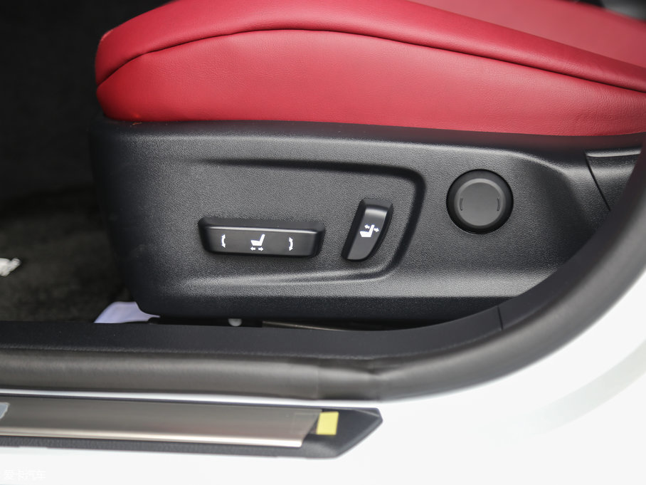 2017׿_˹IS 300 F SPORT