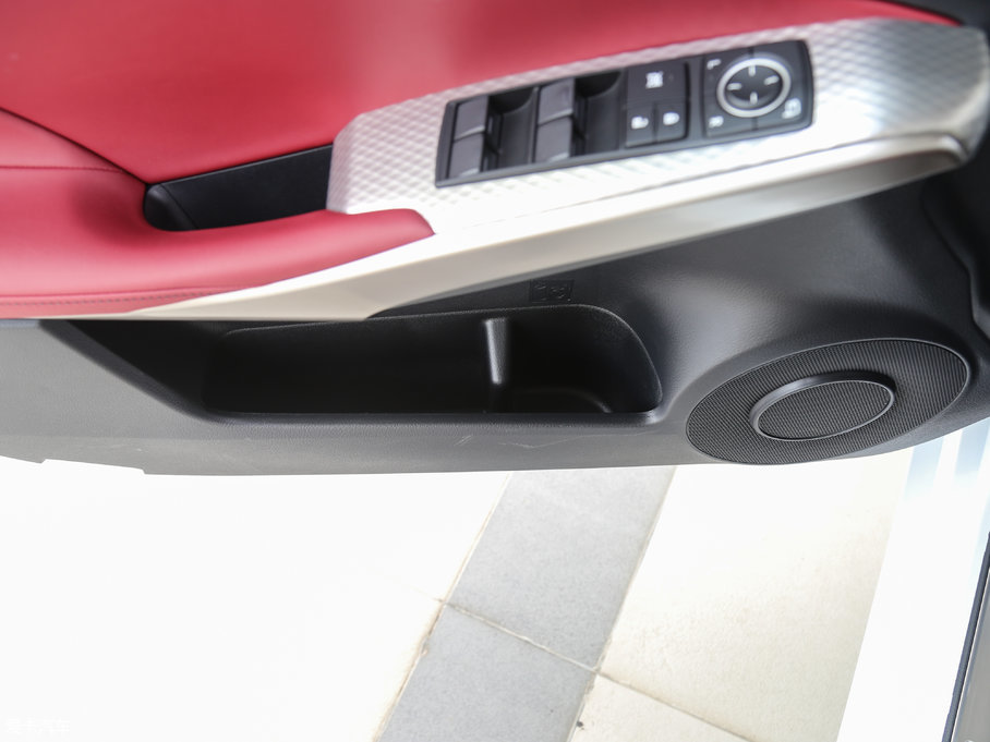 2017׿_˹IS 300 F SPORT