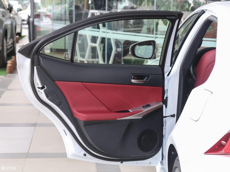 2017׿_˹IS 300 F SPORT