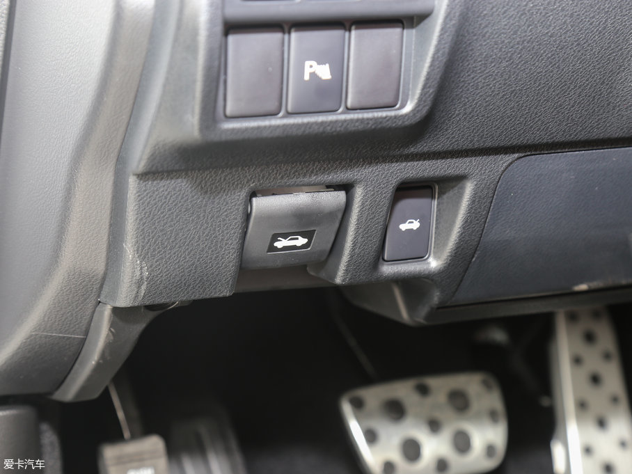 2017׿_˹IS 300 F SPORT