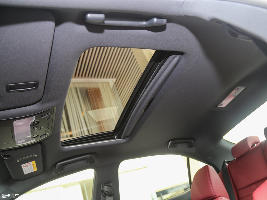 2017׿_˹IS 300 F SPORT