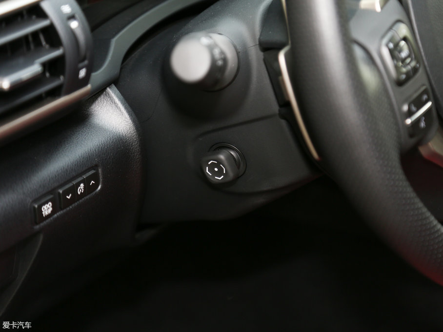 2017׿_˹IS 300 F SPORT