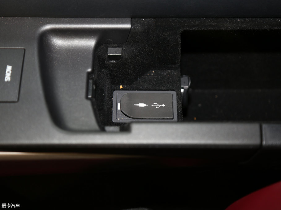 2017׿_˹IS 300 F SPORT