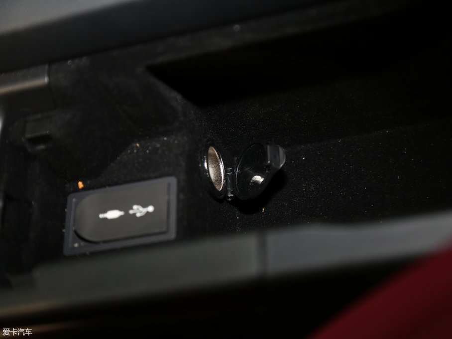 2017׿_˹IS 300 F SPORT