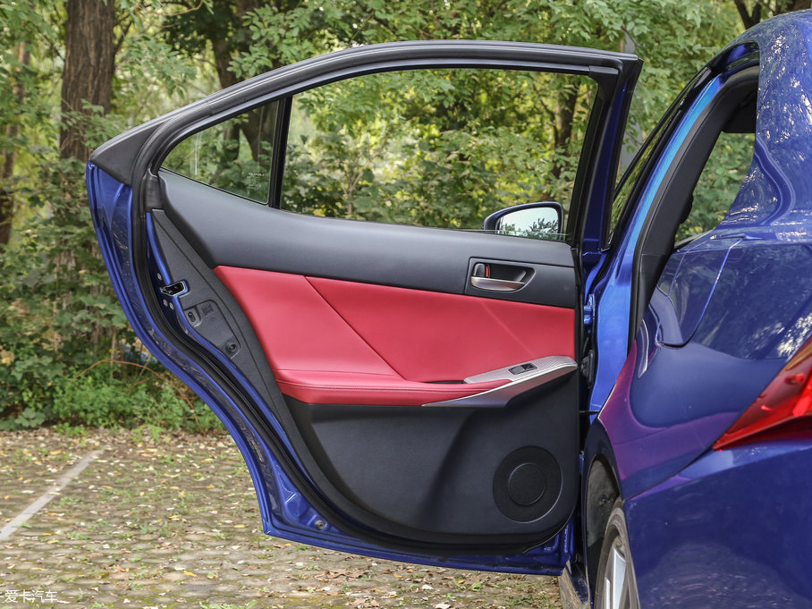 2017׿_˹IS 300 F SPORT