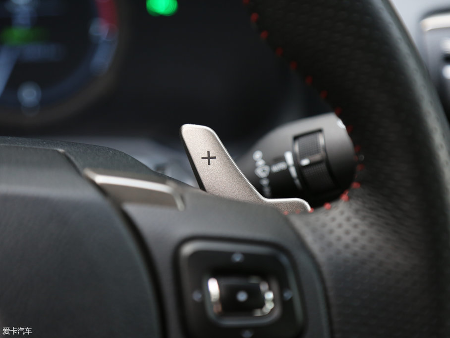 2017׿_˹IS 300 F SPORT