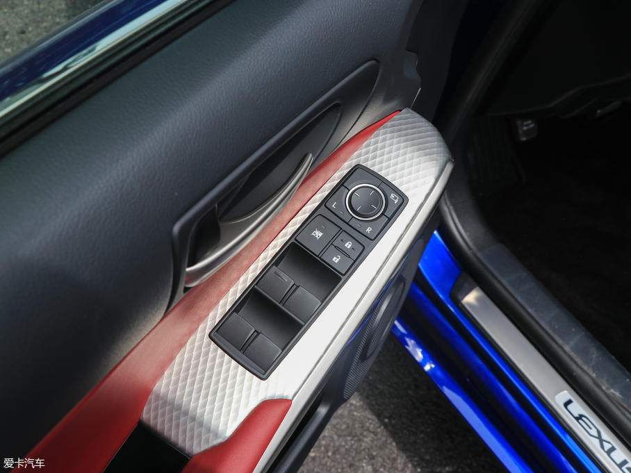 2017׿_˹IS 300 F SPORT