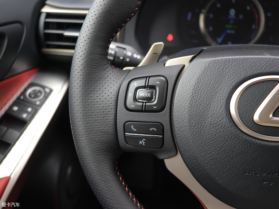 2017׿_˹IS 300 F SPORT