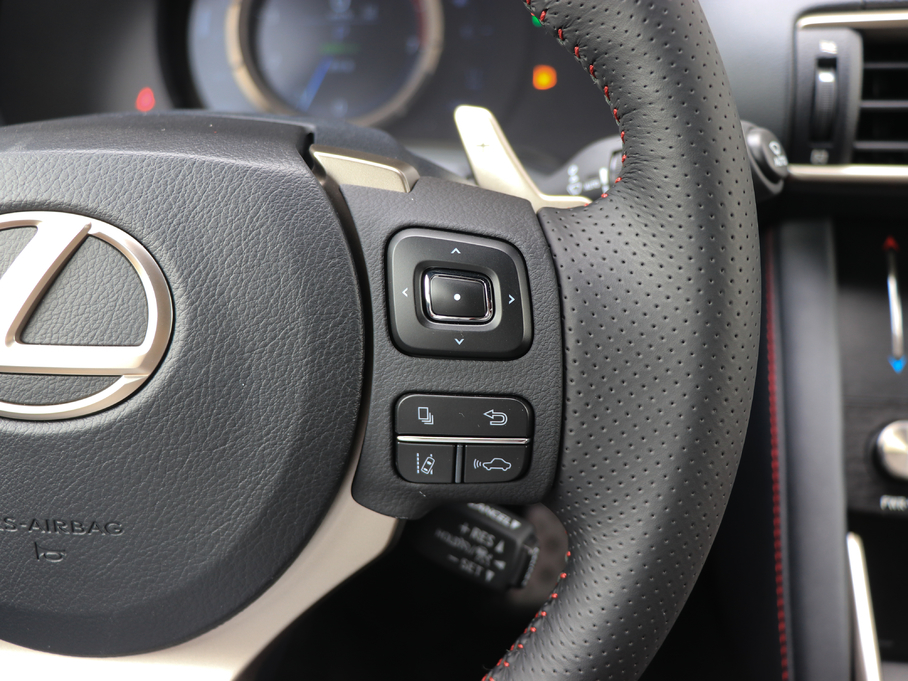 2017׿_˹IS 300 F SPORT