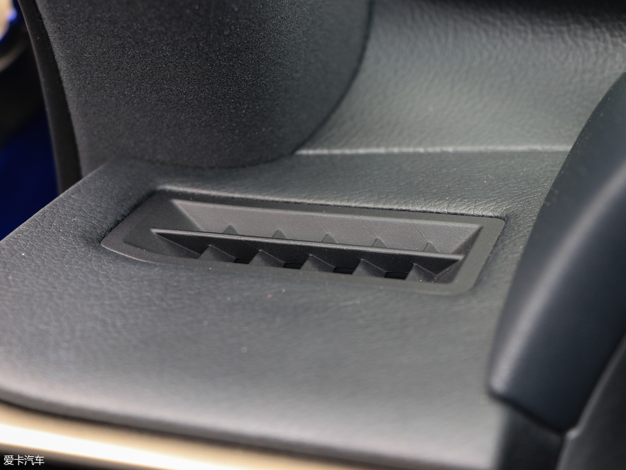 2017׿_˹IS 300 F SPORT