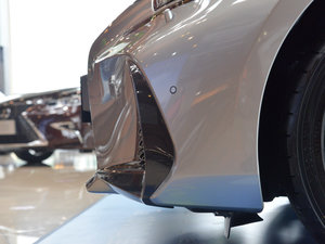 2017300 F SPORT (x)(ji)^