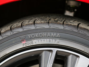 2017300 F SPORT ݆̥Ʒ