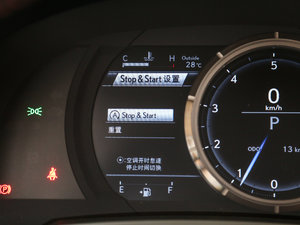 2017300 F SPORT п؅^