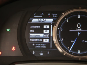 2017300 F SPORT п؅^