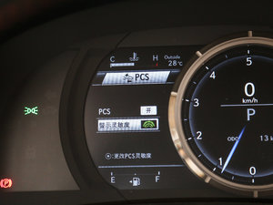 2017300 F SPORT п؅^