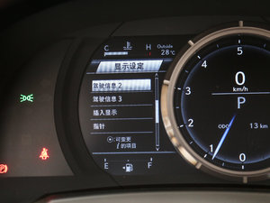 2017300 F SPORT п؅^