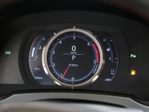 2017300 F SPORT п؅^