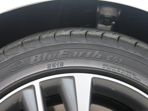 2017300 F SPORT ݆̥Ʒ