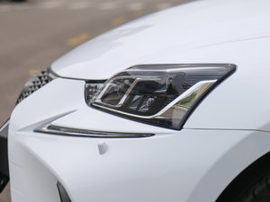 2017300 F SPORT (x)(ji)^