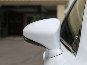 2017300 F SPORT (x)(ji)^