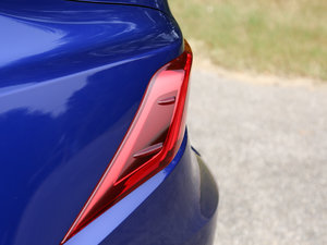 2017300 F SPORT (ji)^