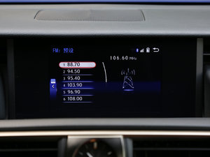 2017300 F SPORT п؅^