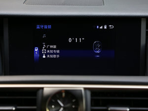 2017300 F SPORT п؅^