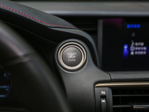 2017300 F SPORT п؅^