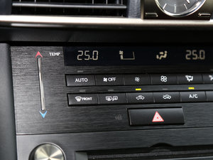 2017300 F SPORT п؅^