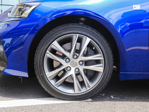 2017300 F SPORT (x)(ji)^