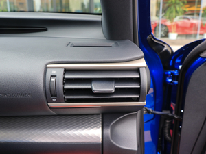 2017300 F SPORT п؅^(q)