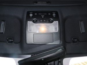 2017300 F SPORT п؅^(q)