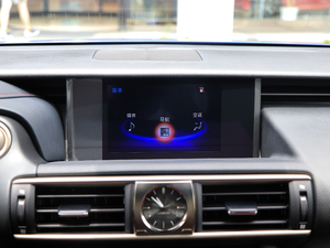 2017300 F SPORT п؅^(q)