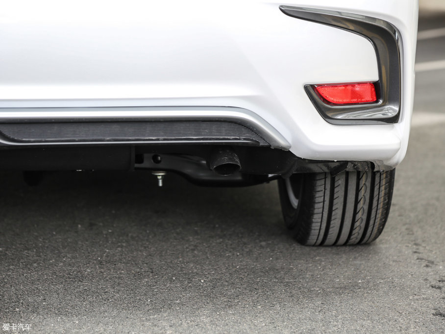 2017׿_˹CT 200h m ɫ