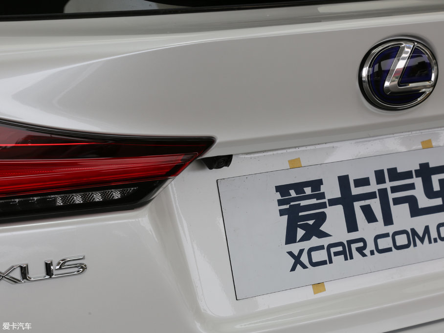 2017׿_˹CT 200h m ɫ