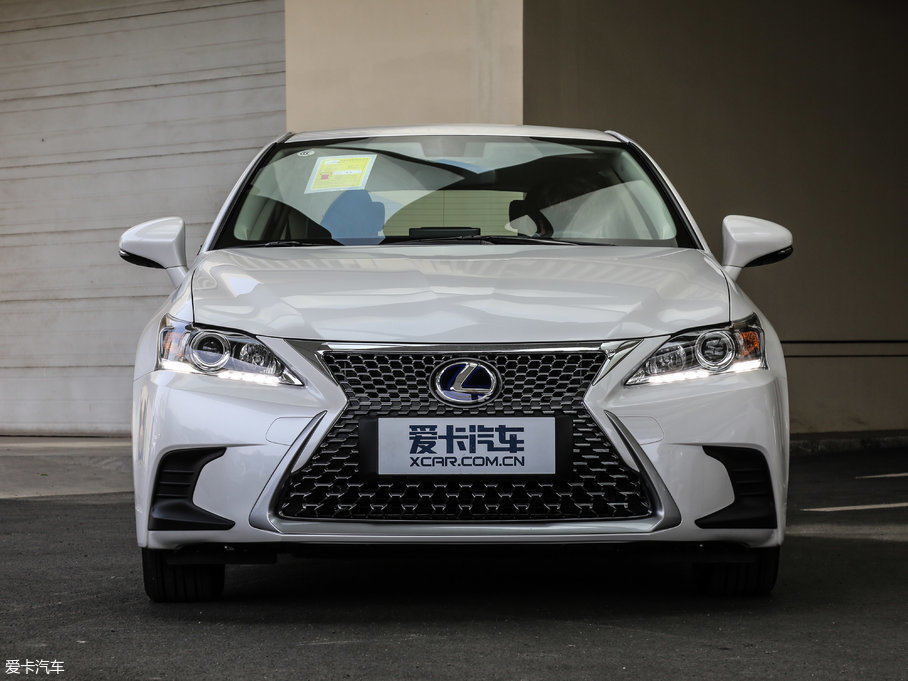 2017׿_˹CT 200h m ɫ