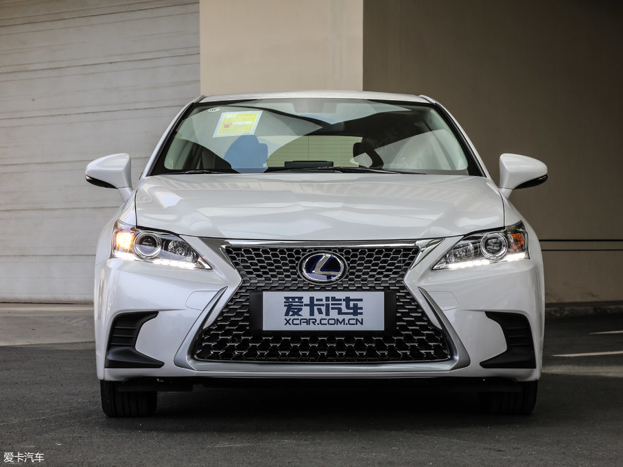 2017׿_˹CT 200h m ɫ