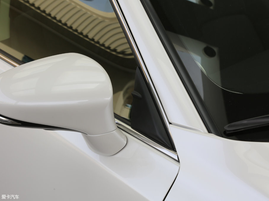 2017׿_˹CT 200h m ɫ