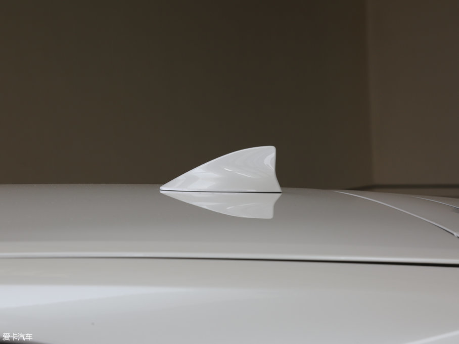 2017׿_˹CT 200h m ɫ