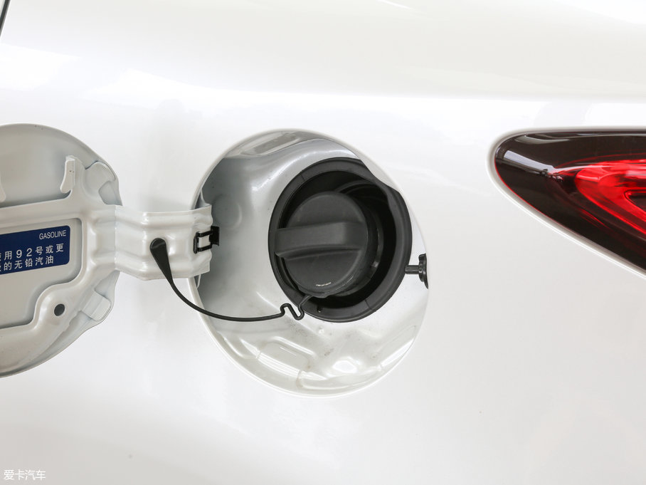 2017׿_˹CT 200h m ɫ