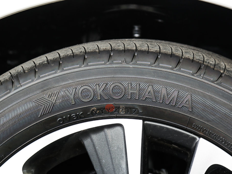 2017׿_˹CT 200h m ɫ