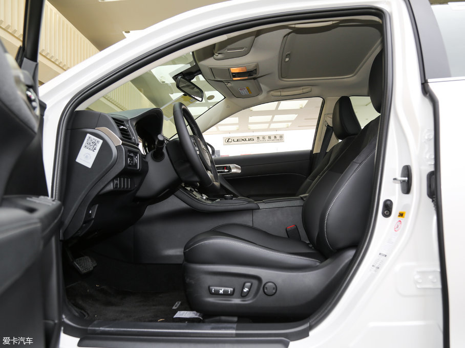 2017׿_˹CT 200h m ɫ