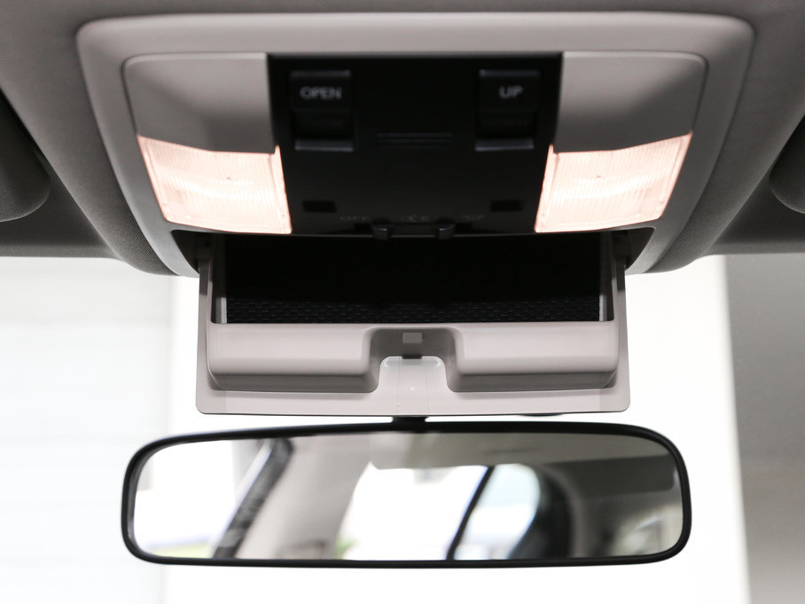 2017׿_˹CT 200h m ɫ