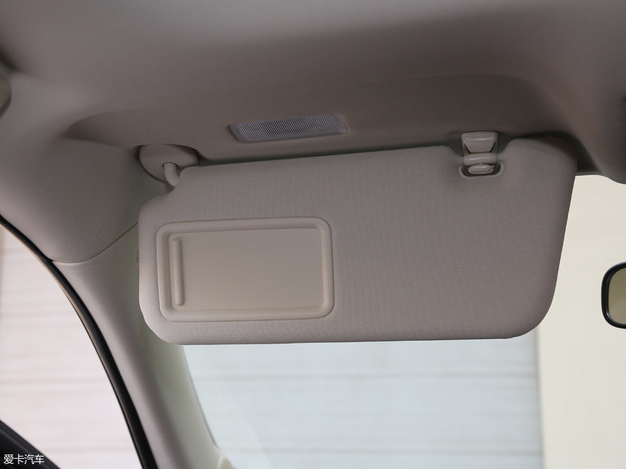 2017׿_˹CT 200h m ɫ