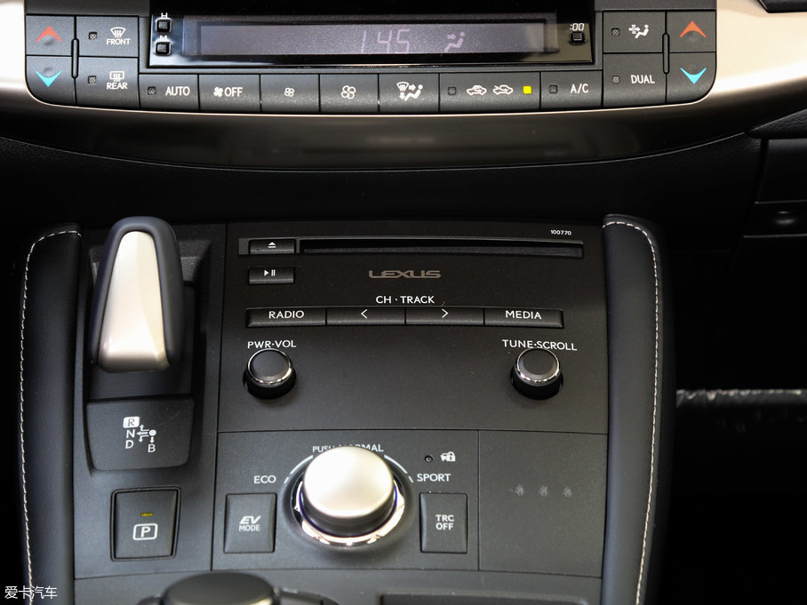 2017׿_˹CT 200h m ɫ