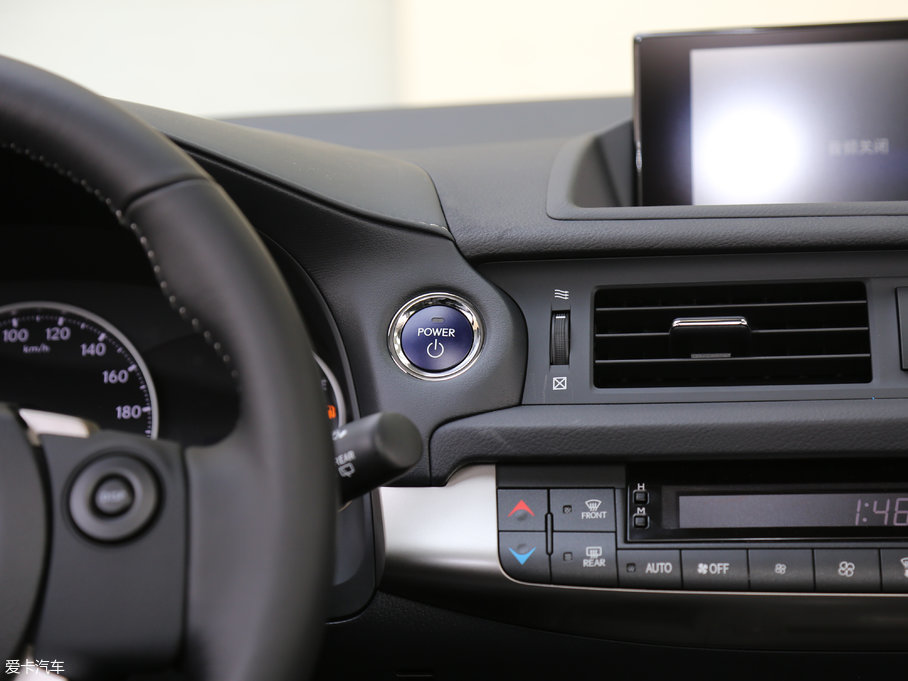 2017׿_˹CT 200h m ɫ