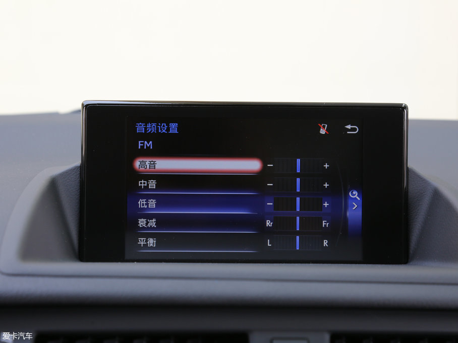 2017׿_˹CT 200h m ɫ