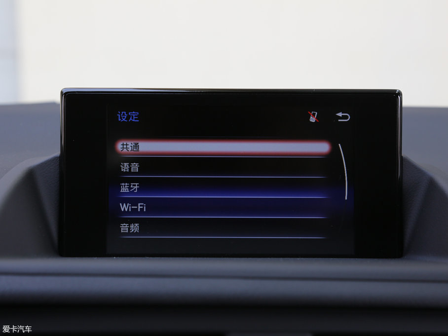 2017׿_˹CT 200h m ɫ