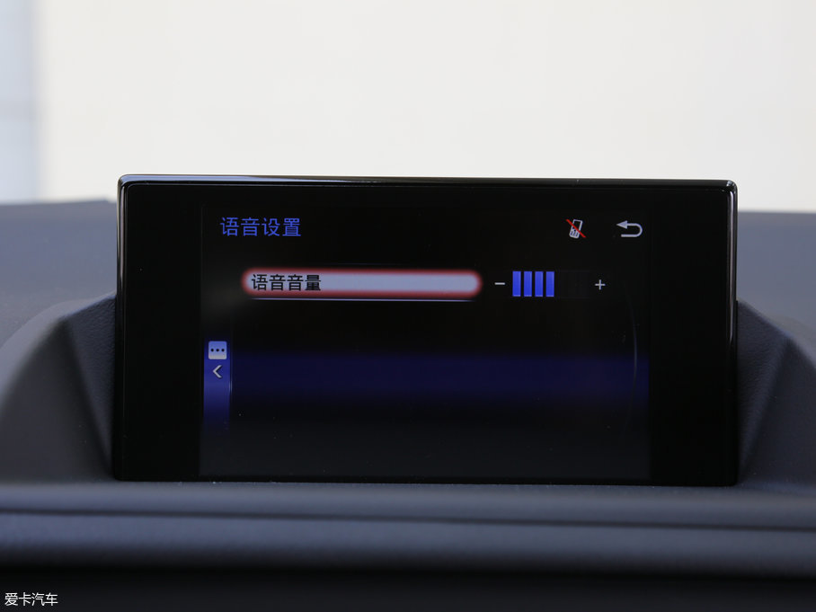 2017׿_˹CT 200h m ɫ